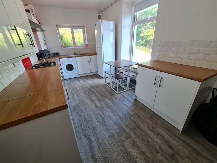 5 Bedroom Property To Rent In Terrace Road, Mount Pleasant, SA1