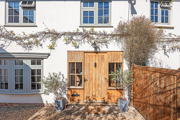 4 Bedroom Detached House For Sale In High Street, Catworth, Huntingdon, Cambridgeshire, PE28