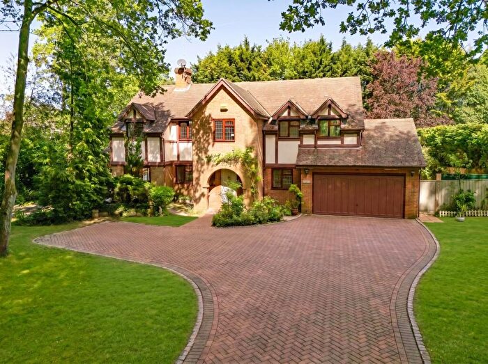 5 Bedroom Detached House For Sale In Lebanon Drive, Cobham, KT11