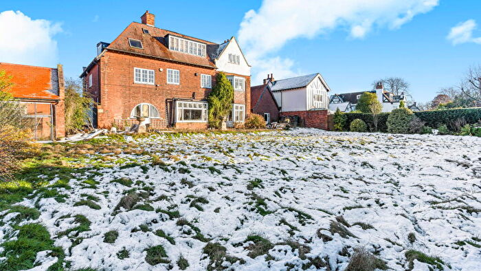 5 Bedroom Detached House For Sale In Driffold, Sutton Coldfield, B73
