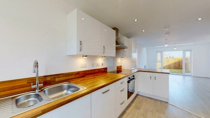 3 Bedroom Semi-Detached House To Rent In Braun Road, Rugby, Warwickshire, CV23