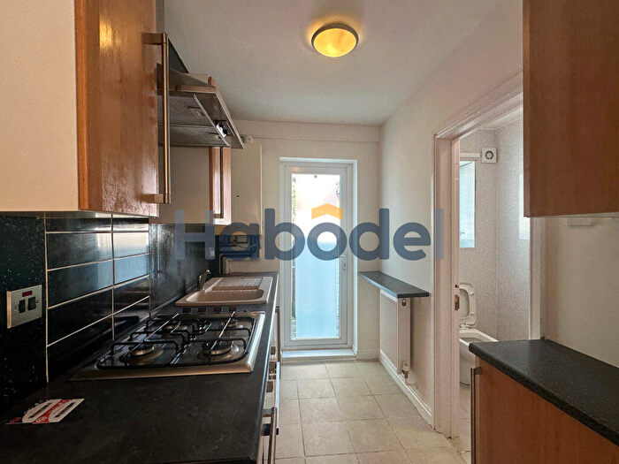 2 Bedroom Terraced House To Rent In Leonards Avenue, Alexandra Road, Newland, Hull, HU5