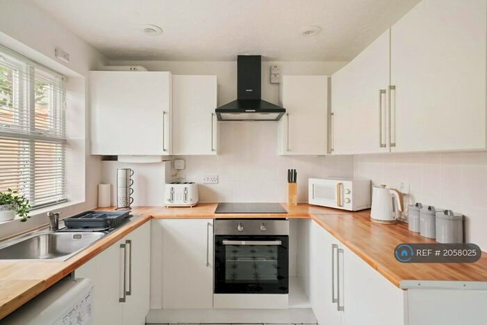 2 Bedroom Terraced House To Rent In Cranberry Lane, London, E16