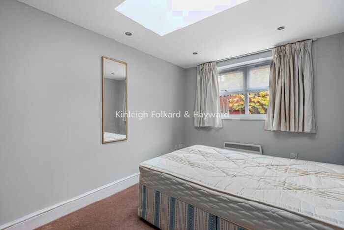 1 Bedroom Flat To Rent In Nether Street London, N12