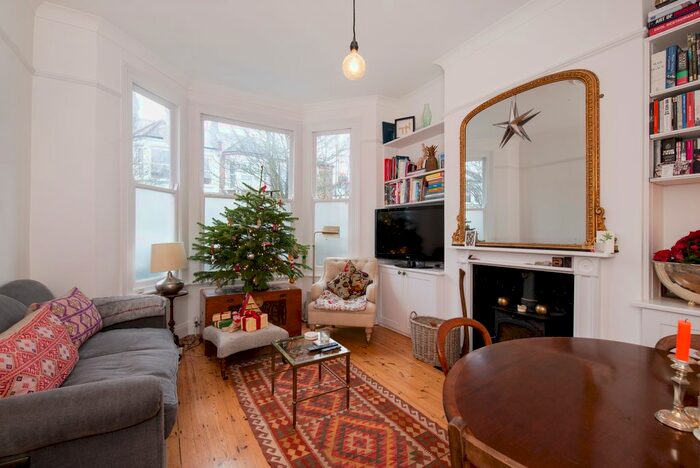 2 Bedroom Flat To Rent In Burrows Road, London, NW10