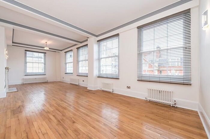 3 Bedroom Flat To Rent In Bryanston Court, George Street, Marylebone, London, W1H