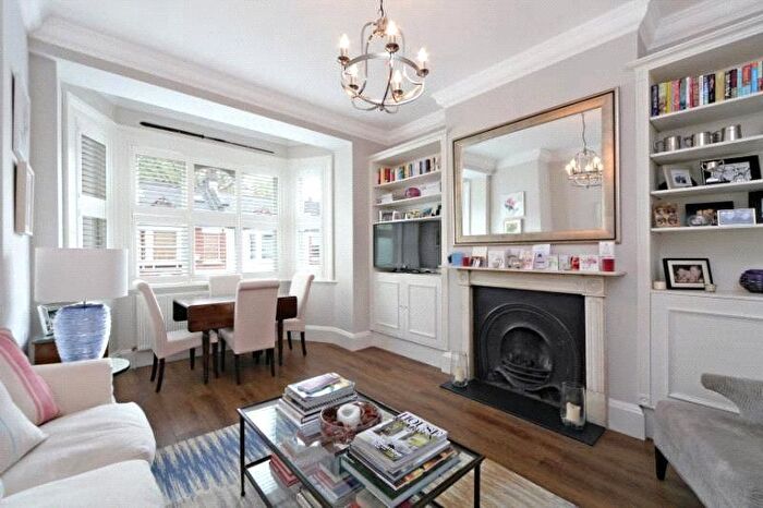 2 Bedroom Flat For Sale In Lionel Mansions, Haarlem Road, Brook Green, London, W14