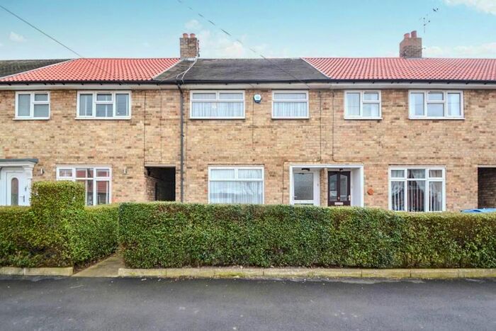 3 Bedroom Terraced House To Rent In Julian Close, Hull, Yorkshire, HU5