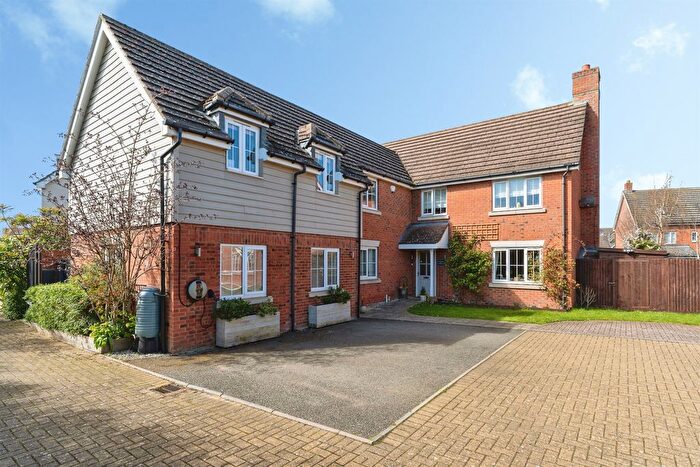 6 Bedroom Detached House For Sale In Greenhaze Lane, Great Cambourne, Cambridge, CB23