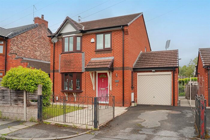 3 Bedroom Semi Detached House For Sale In Wilton Avenue, Firswood, M16