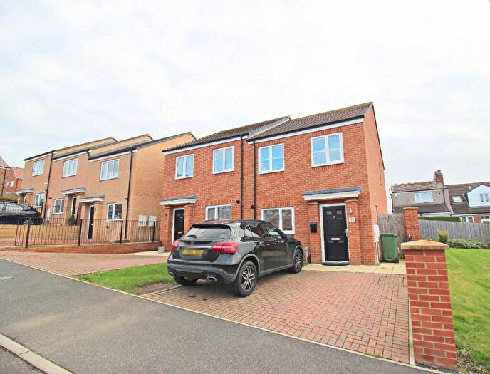 3 Bedroom Semi Detached House For Sale In Holmfirth Close, Hetton-Le-Hole, Houghton Le Spring, DH5