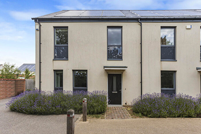 3 Bedroom End Of Terrace House For Sale In Chantenay Close, Bicester, OX27