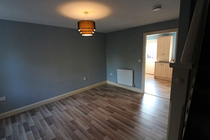 2 Bedroom End Of Terrace House To Rent In Humber Road, Coventry, CV3