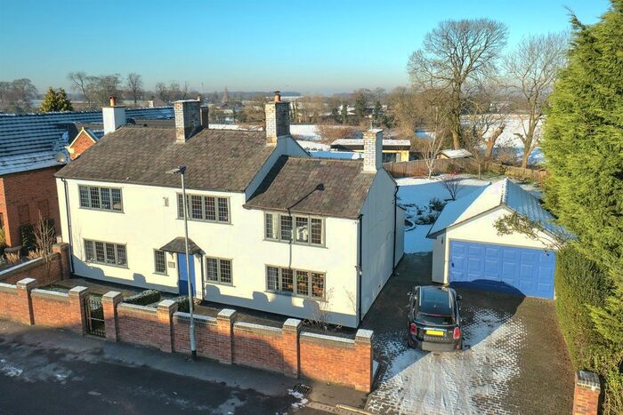 4 Bedroom Detached House For Sale In Goose Lane, Hatton, Warrington, WA4