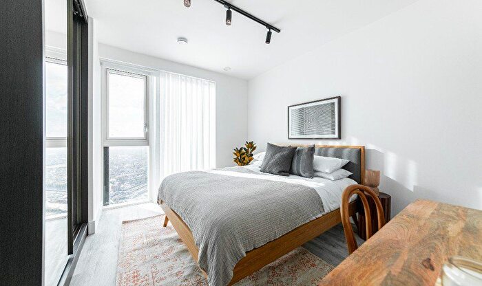 1 Bedroom Flat To Rent In Portal Way, North Acton, W3