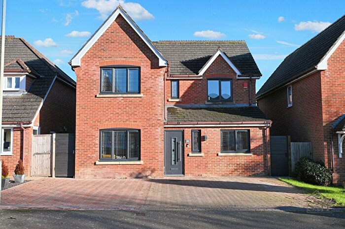 5 Bedroom Detached House For Sale In Caesar Avenue, Kingsnorth, TN23