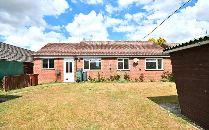 2 Bedroom Detached Bungalow For Sale In Hawthorn Road, Gayton, King's Lynn, PE32