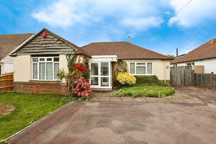 2 Bedroom Bungalow For Sale In Locks Heath Park Road, Locks Heath, Southampton, Hampshire, SO31