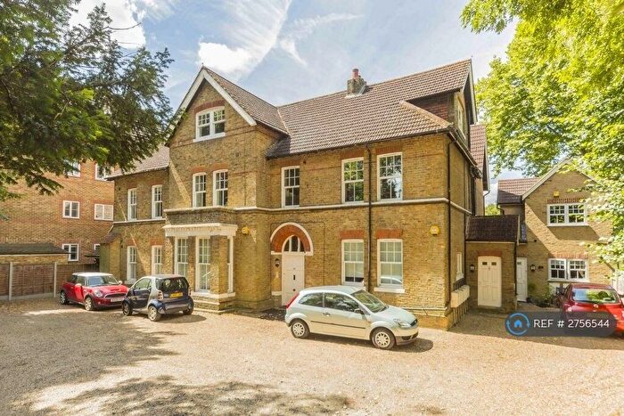 2 Bedroom Flat To Rent In Court Road, London, SE9