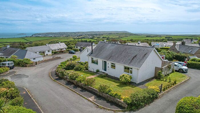 3 Bedroom Bungalow For Sale In Mynytho, Pwllheli, LL53