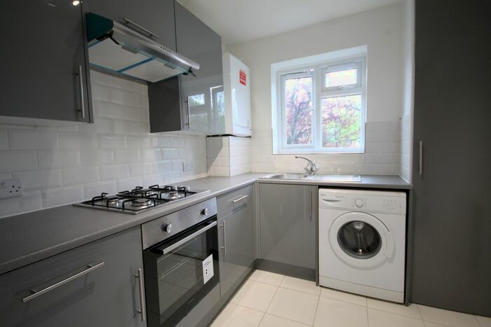 1 Bedroom Flat To Rent In Hunter House, Junction Road, Tufnell Park, N19