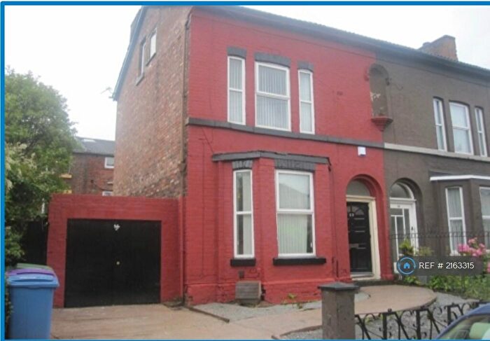 6 Bedroom Semi-Detached House To Rent In Laburnum Rd, Liverpool, L7