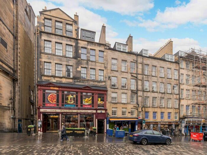 1 Bedroom Flat To Rent In High Street, Geddes Entry, Old Town, EH1