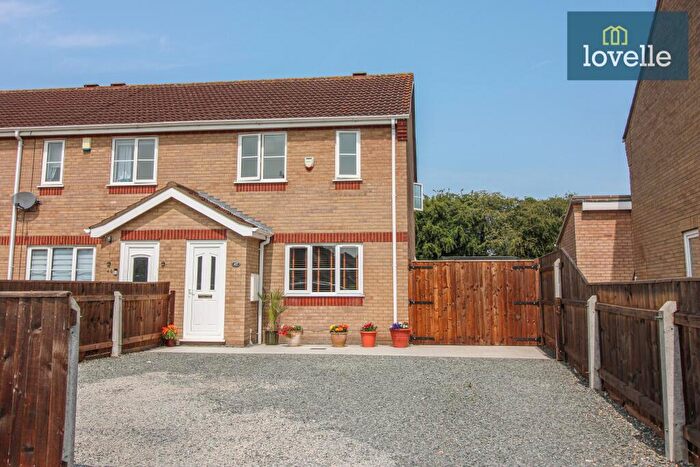 3 Bedroom Semi-Detached House For Sale In Fulmar Drive, Louth, LN11