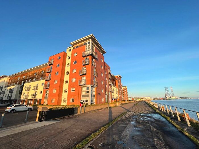 2 Bedroom Flat To Rent In Marine Parade, Dundee, DD1