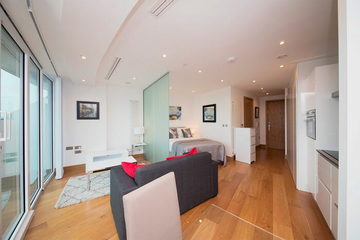 Studio To Rent In Arena Tower, Crossharbour Plaza, Canary Wharf, London, E14