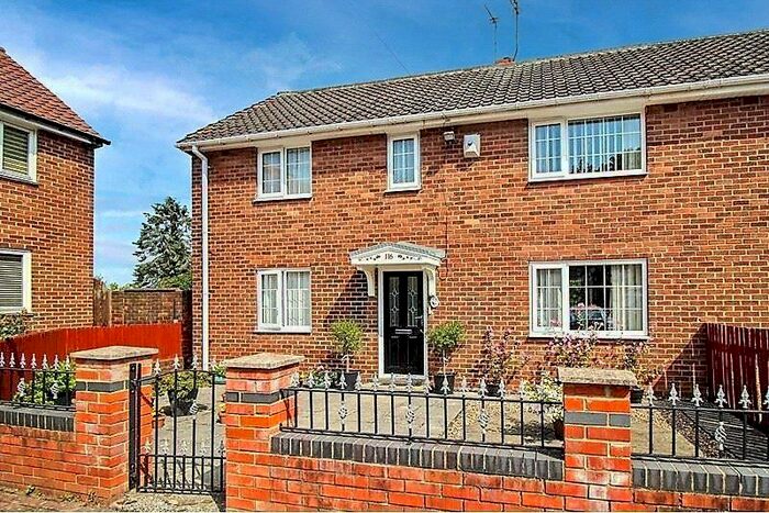 3 Bedroom End Of Terrace House To Rent In Hillsview Avenue, Newcastle Upon Tyne, Tyne And Wear, NE3