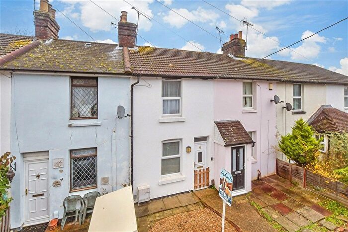 2 Bedroom Terraced House For Sale In Whitfeld Road, Ashford, Kent, TN23
