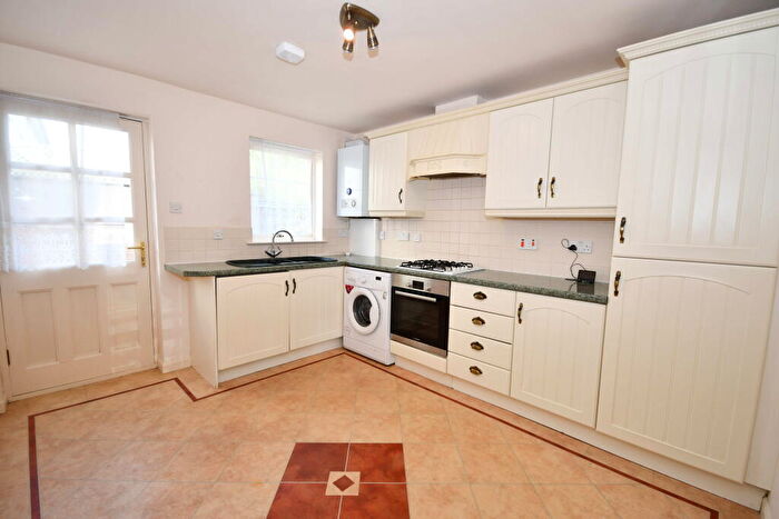 2 Bedroom Flat To Rent In Wellingtonia Court, Inverness, IV3