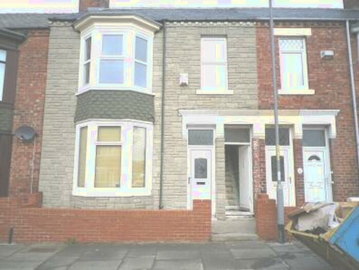 3 Bedroom Apartment To Rent In South Shields, NE33