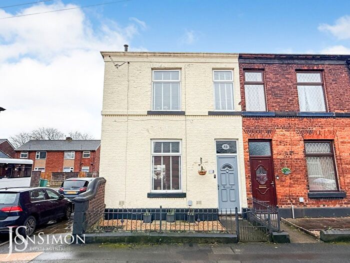 3 Bedroom Terraced House For Sale In New George Street, Elton, Bury, BL8