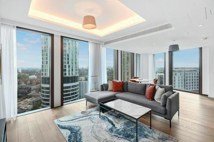 2 Bedroom Flat To Rent In Carnation Way, London, SW8