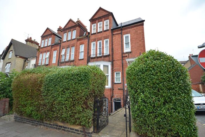 1 Bedroom Flat To Rent In Semilong Road, Northampton, NN2