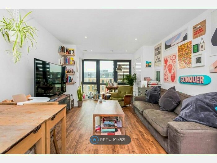 2 Bedroom Flat To Rent In Queens Road, London, SE15