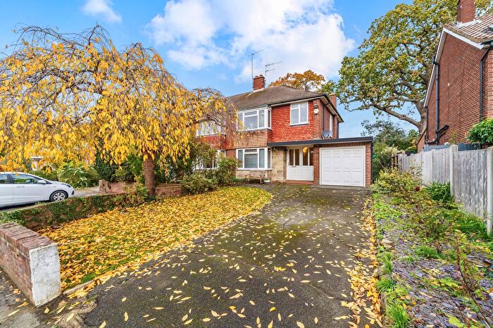 3 Bedroom Semi Detached House For Sale In Oaks Way, Long Ditton, KT6