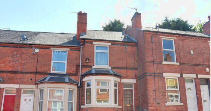 2 Bedroom Terraced House To Rent In Finsbury Avenue, NG2