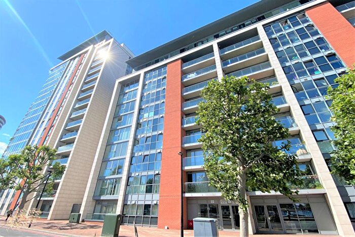 1 Bedroom Flat To Rent In Adriatic Apartments, E16