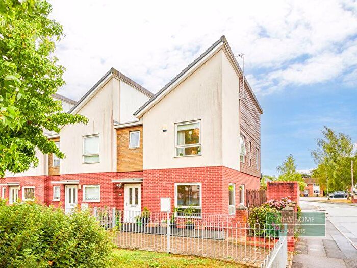 3 Bedroom End Of Terrace House For Sale In Beaumaris Grove, Blacon, Chester, CH1