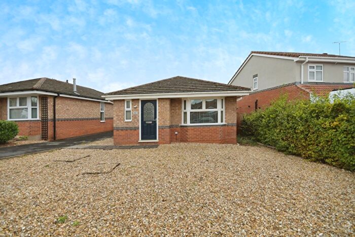 2 Bedroom Bungalow For Sale In Sandringham Road, Mansfield Woodhouse, Mansfield, Nottinghamshire, NG19
