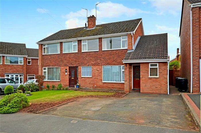 4 Bedroom Semi-Detached House For Sale In 14 Whitmore Close, Bridgnorth, WV16