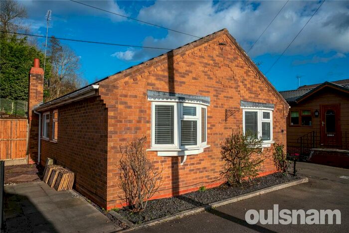 3 Bedroom Bungalow To Rent In The Glen, Linthurst Newtown, Blackwell, Bromsgrove, B60