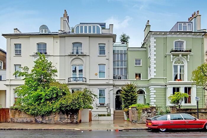 2 Bedroom Flat To Rent In Regents Park Road, London, NW1