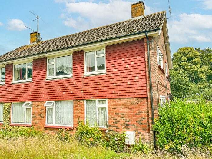 1 Bedroom Flat For Sale In East View Terrace, Sedlescombe, TN33