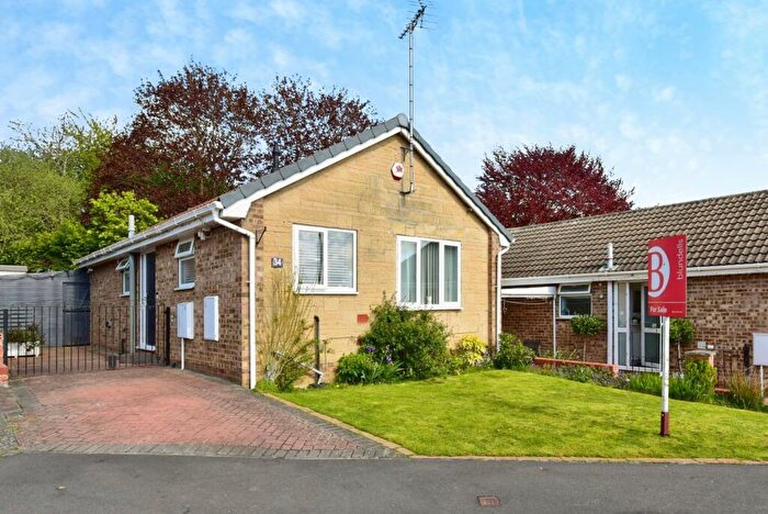 2 Bedroom Bungalow For Sale In Hawthorn Avenue, Waterthorpe, Sheffield, S20