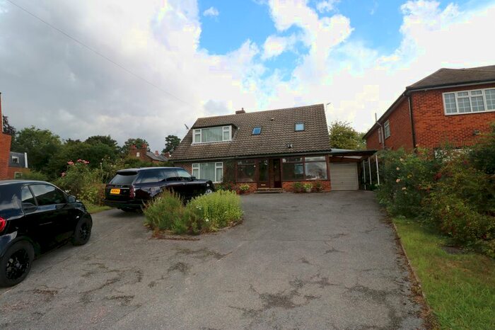 4 Bedroom Bungalow To Rent In Stonards Hill, Essex, CM16
