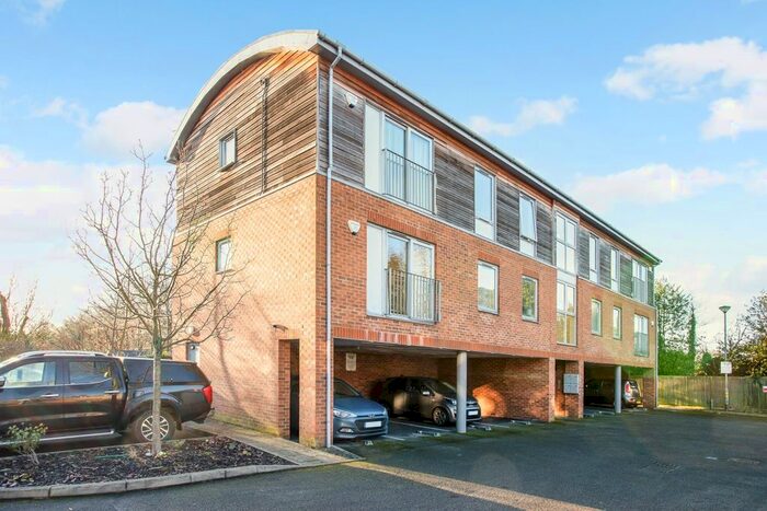 2 Bedroom Flat To Rent In Luna Place, Hatfield Road, St.Albans, AL1